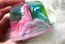 水晶泥视频,趣味实验与化学知识大揭秘